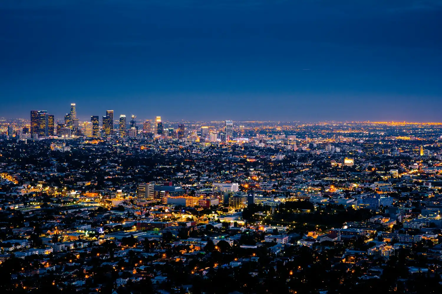 Los Angeles skyline at dusk